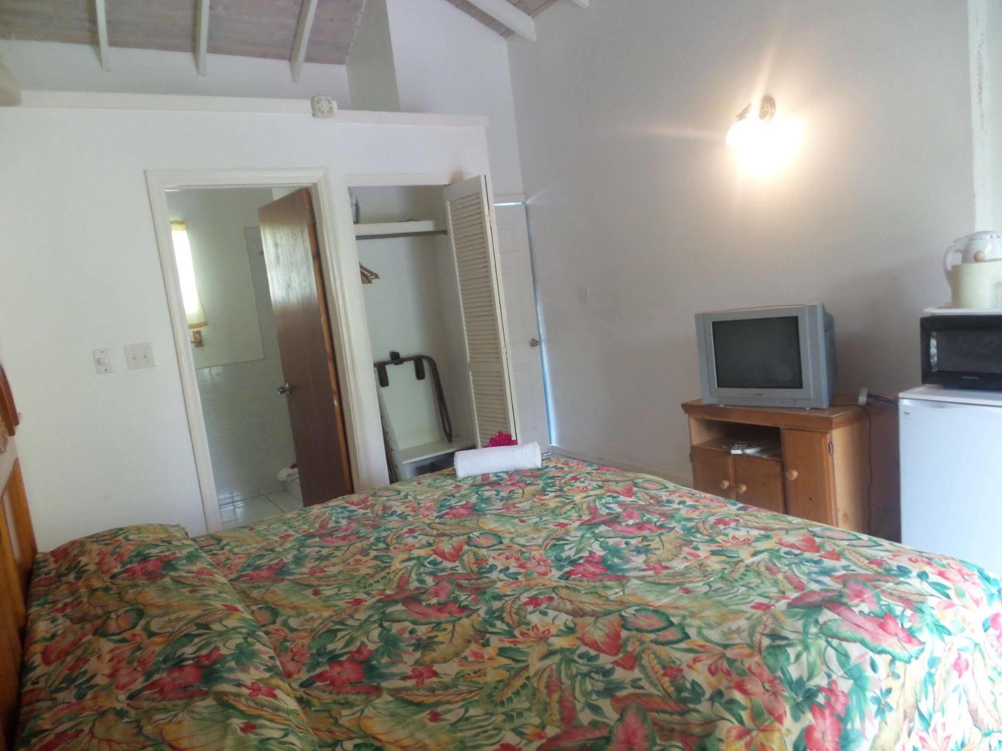 Anchorage Inn Dickenson Bay Kültér fotó